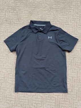 Under Armour Boys Black Polo with Thin Gray Stripes size medium
